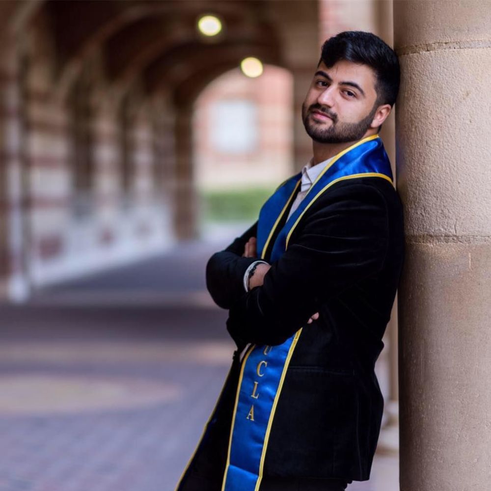 Meet your Posher, Daniel